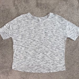 Lululemon 10 womens T-shirt top white heather gray athletic running oversized